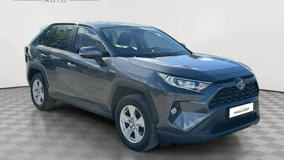 TOYOTA RAV4 -