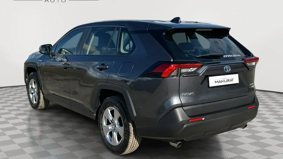 TOYOTA RAV4 -