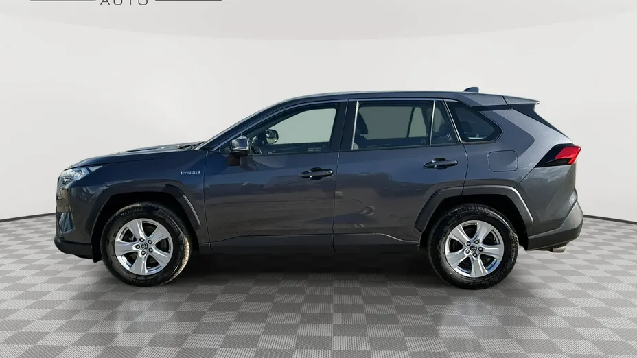 TOYOTA RAV4 -