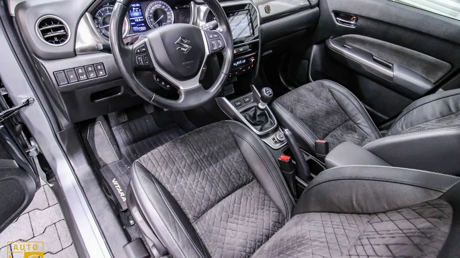 SUZUKI Vitara -