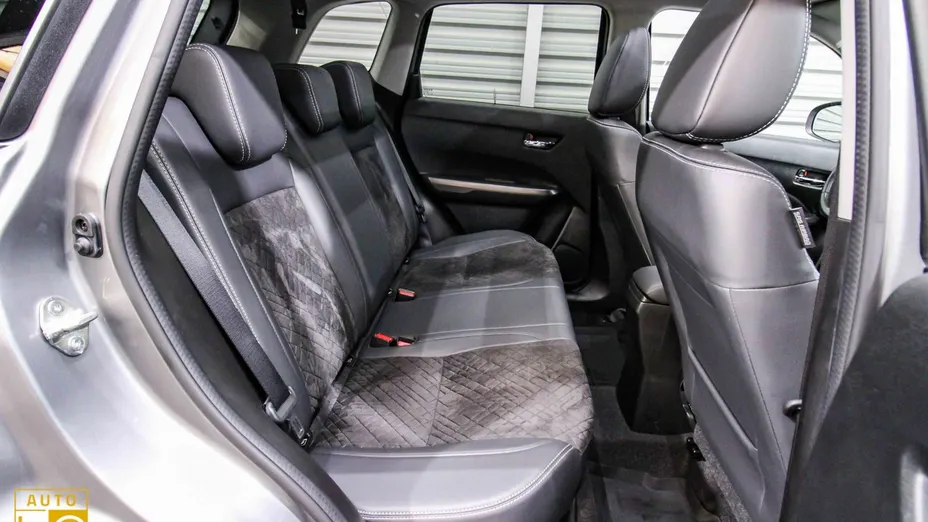 SUZUKI Vitara -