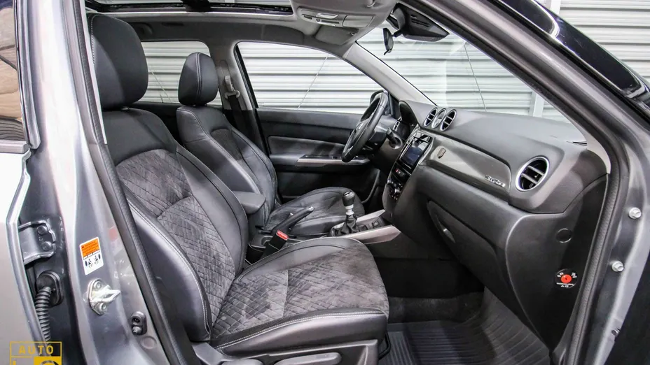 SUZUKI Vitara -