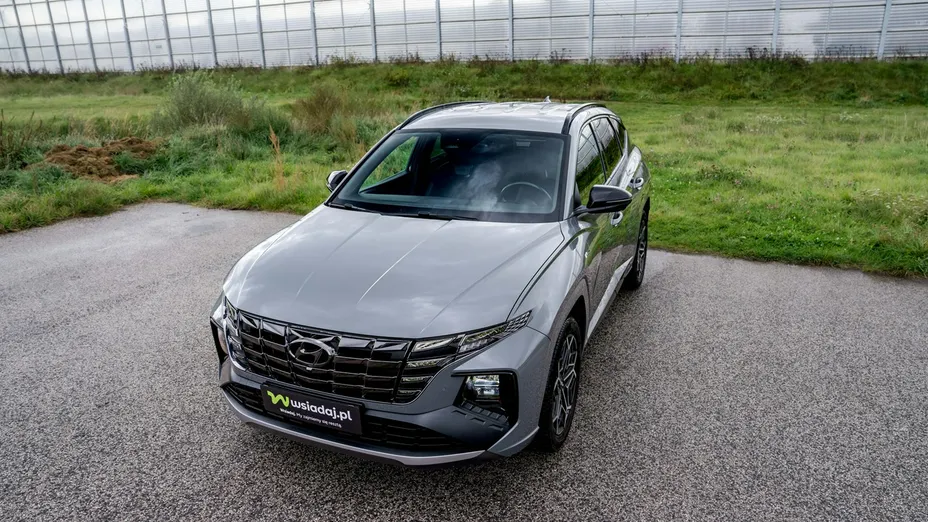 HYUNDAI Tucson -