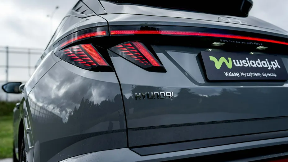 HYUNDAI Tucson -