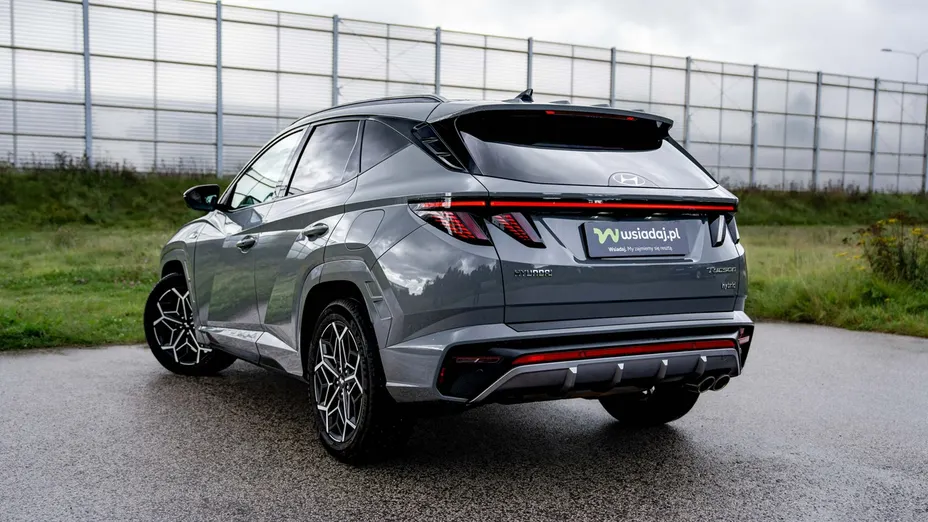 HYUNDAI Tucson -