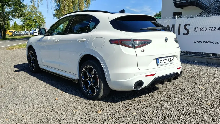 ALFA ROMEO Stelvio -