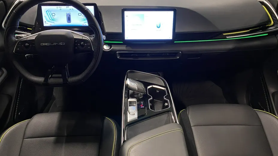 BAIC Beijing 5 -