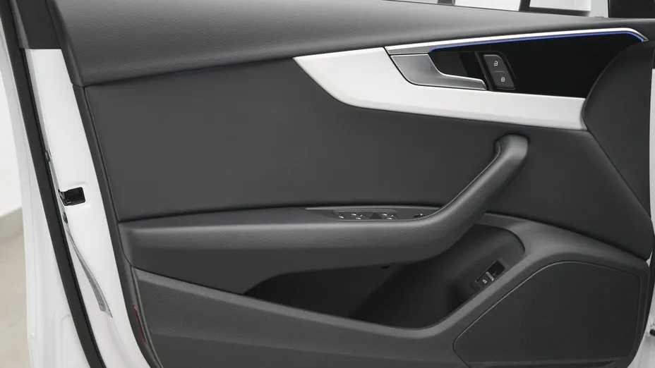 AUDI A4 Avant -