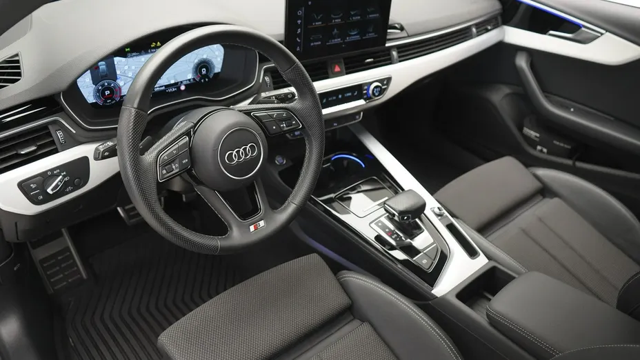 AUDI A4 Avant -
