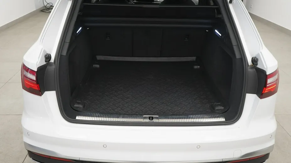 AUDI A4 Avant -
