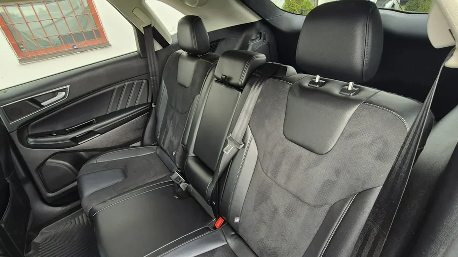 FORD Edge -