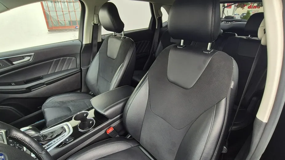 FORD Edge -