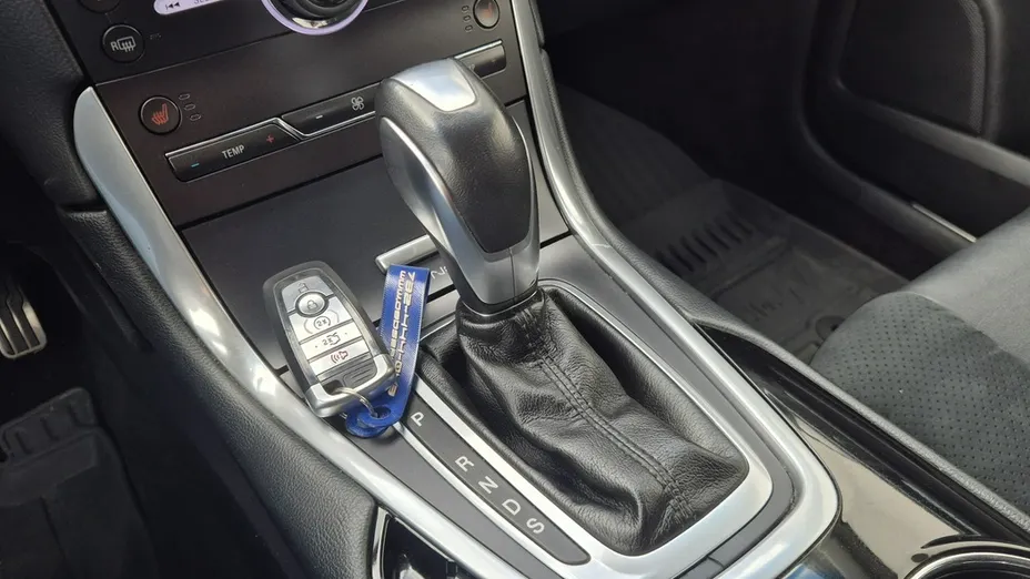 FORD Edge -