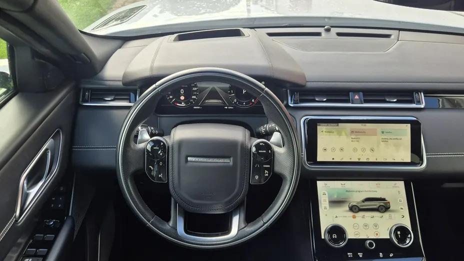 LAND ROVER Range Rover Velar -
