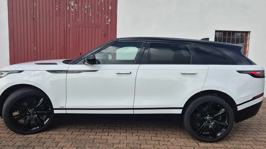 LAND ROVER Range Rover Velar -