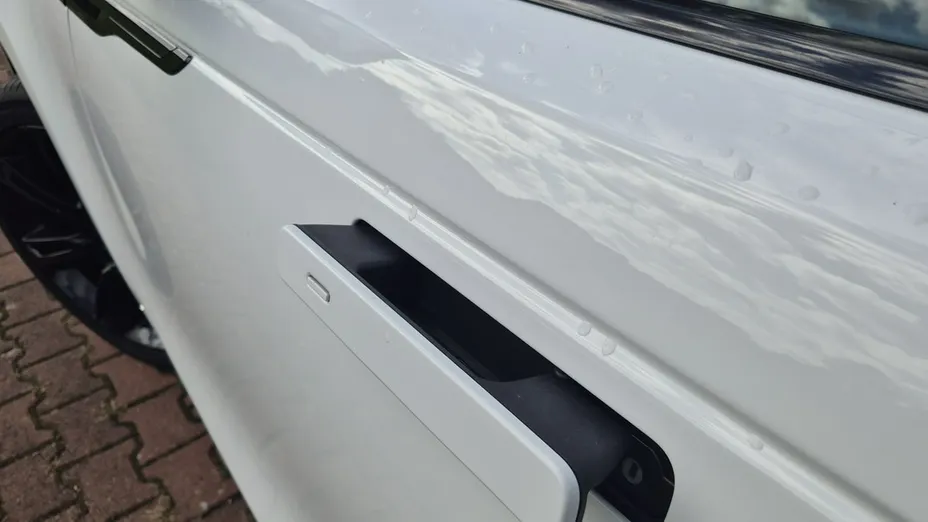 LAND ROVER Range Rover Velar -