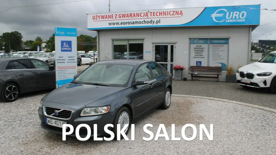 VOLVO S40 -