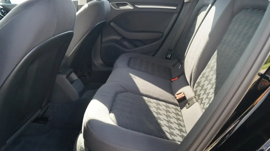 AUDI A3 Sportback -