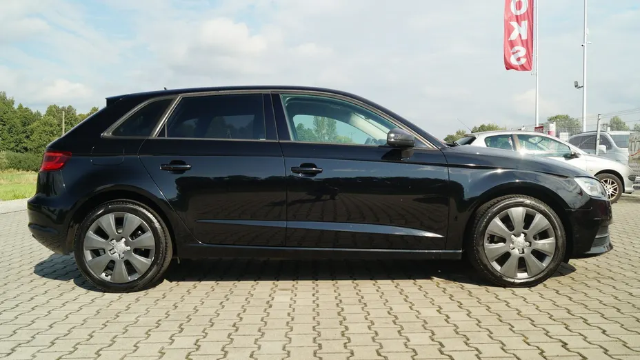 AUDI A3 Sportback -