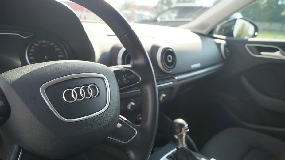 AUDI A3 Sportback -