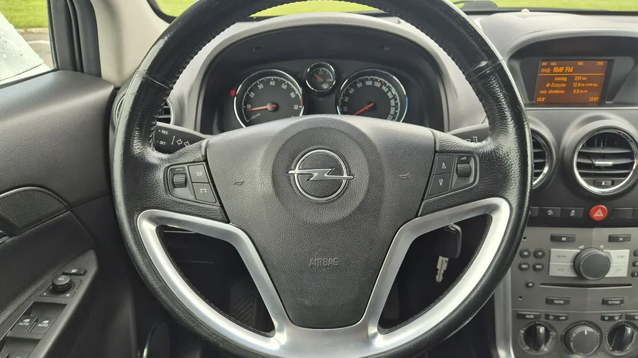 OPEL Antara -