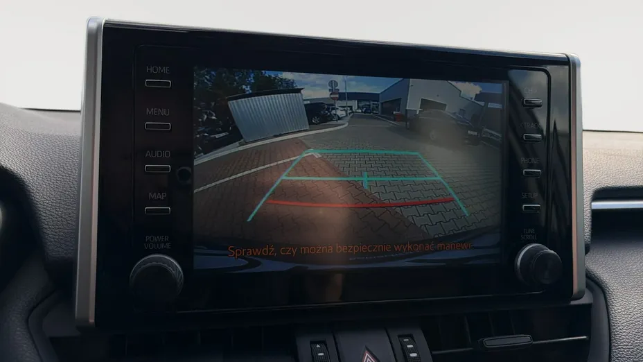 TOYOTA RAV4 -
