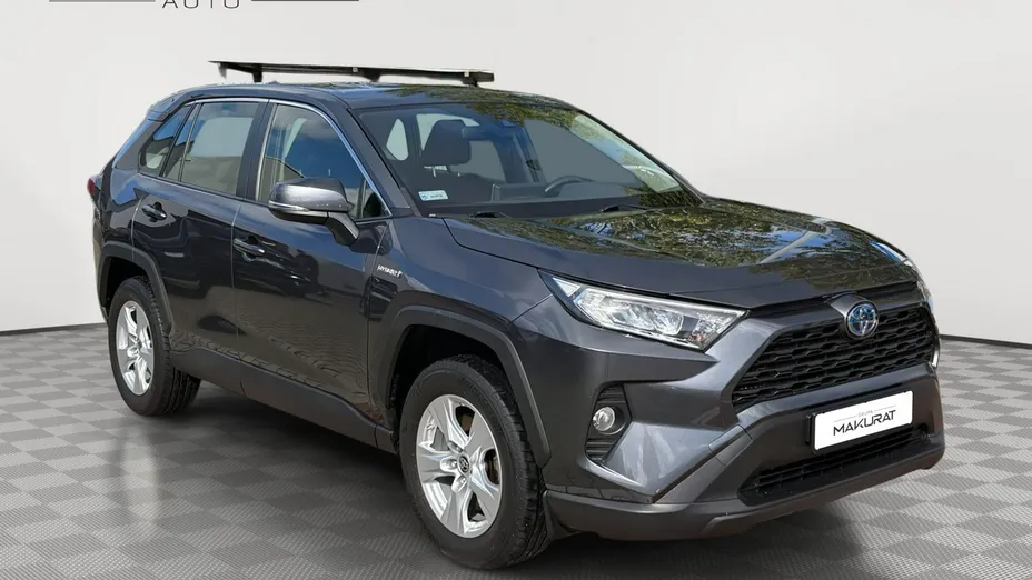 TOYOTA RAV4 -