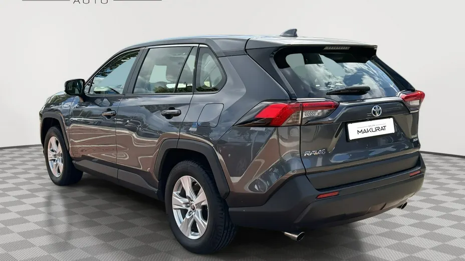 TOYOTA RAV4 -