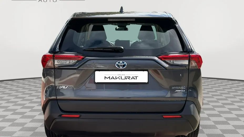 TOYOTA RAV4 -