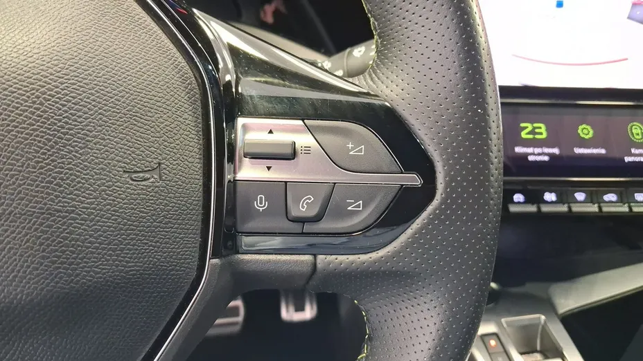 PEUGEOT 308 -