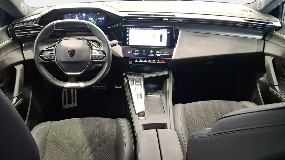 PEUGEOT 308 -
