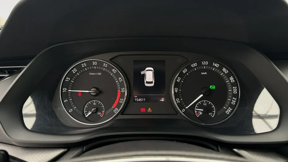 SKODA Octavia -