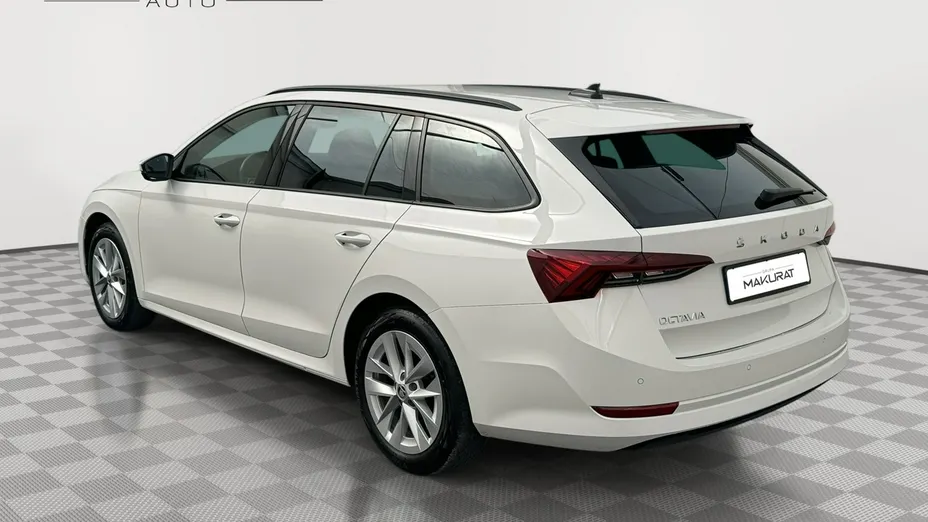 SKODA Octavia -