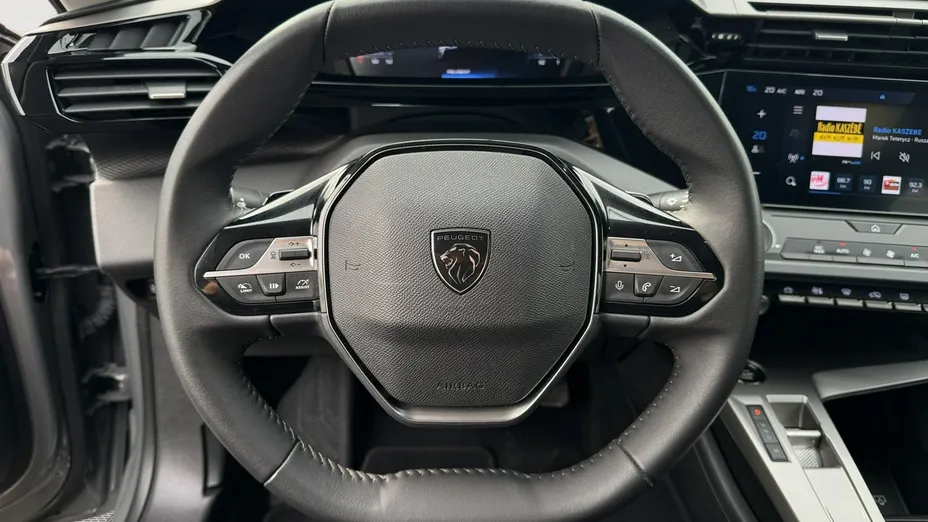 PEUGEOT 308 -