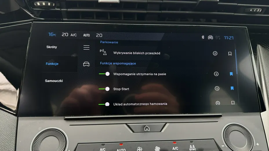 PEUGEOT 308 -