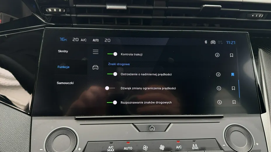 PEUGEOT 308 -