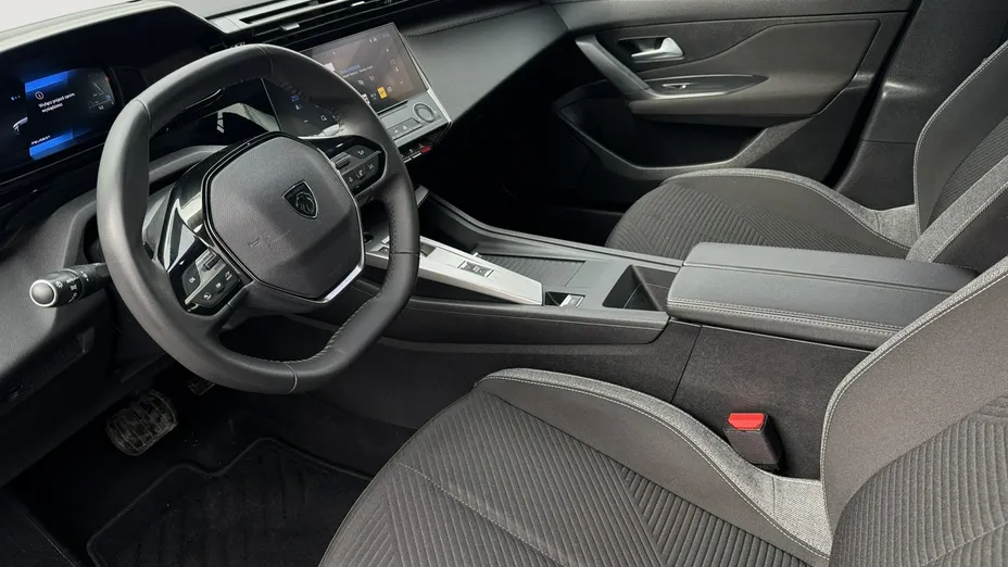 PEUGEOT 308 -