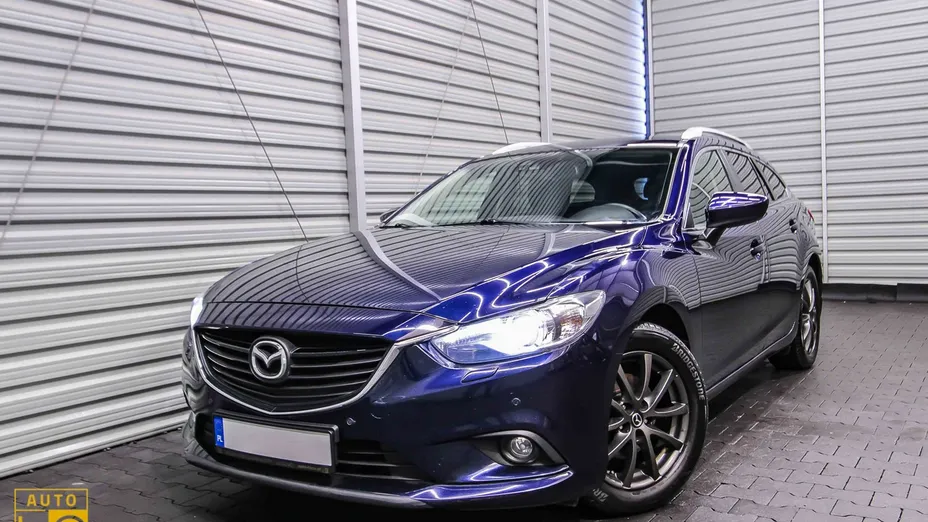 MAZDA 6 -