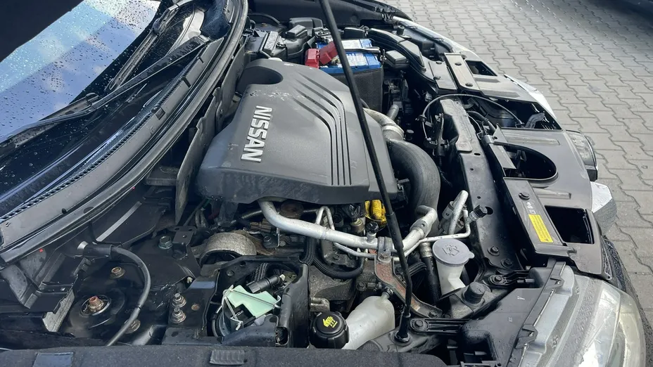 NISSAN X-Trail -
