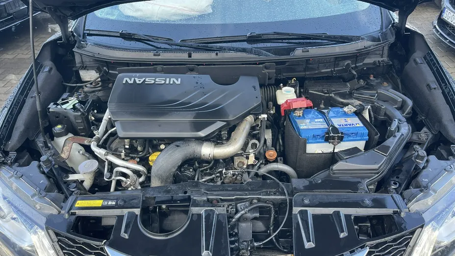 NISSAN X-Trail -