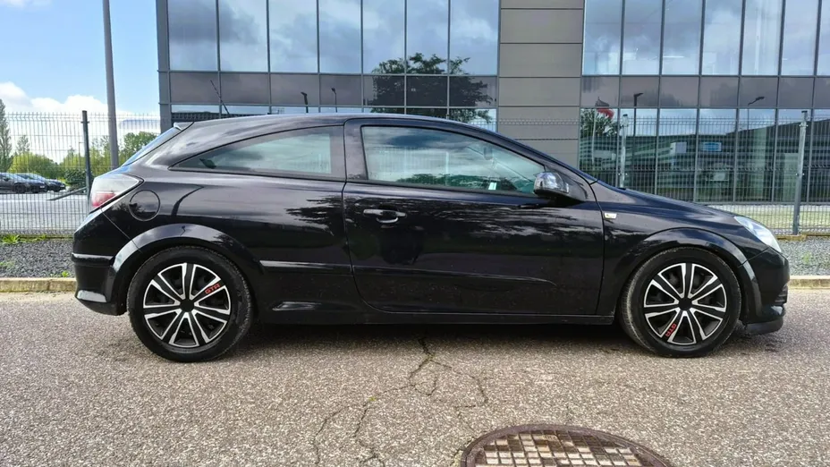 OPEL Astra -