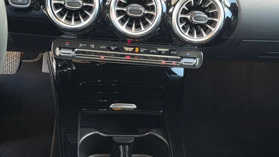 MERCEDES-BENZ A Klasa -