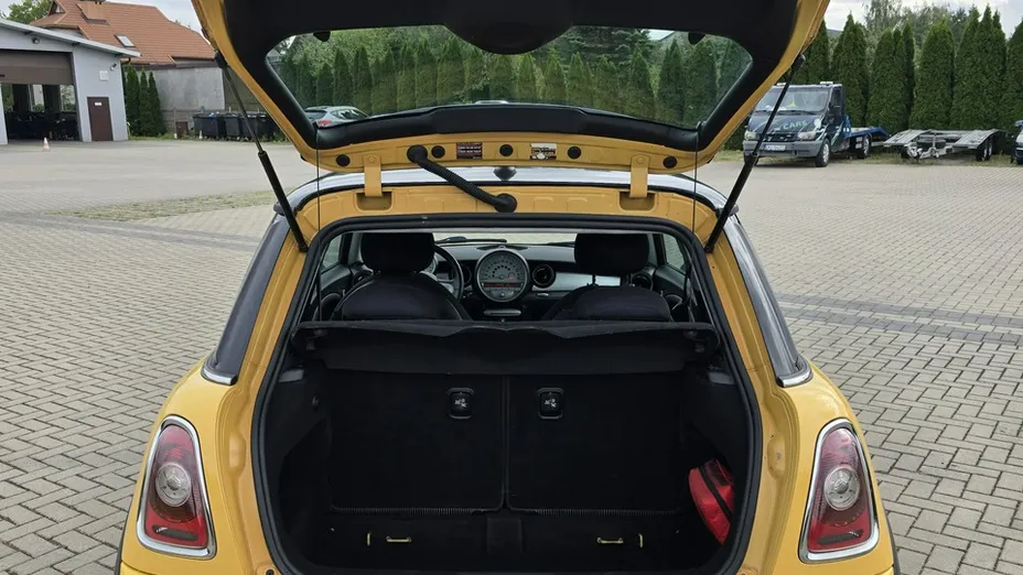 MINI One -