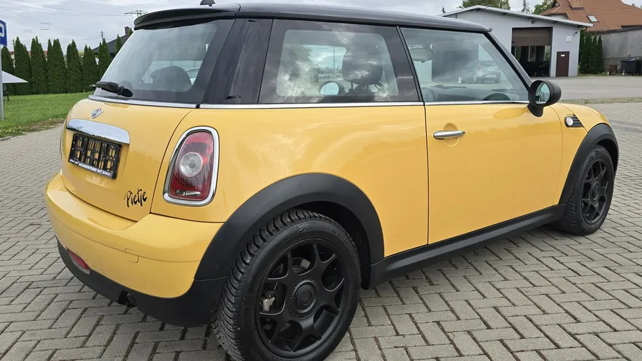 MINI One -