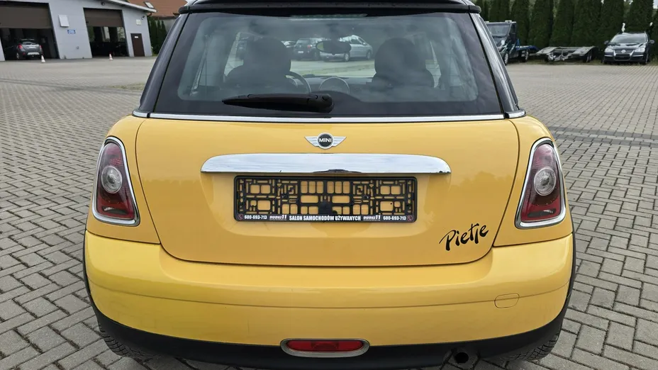 MINI One -