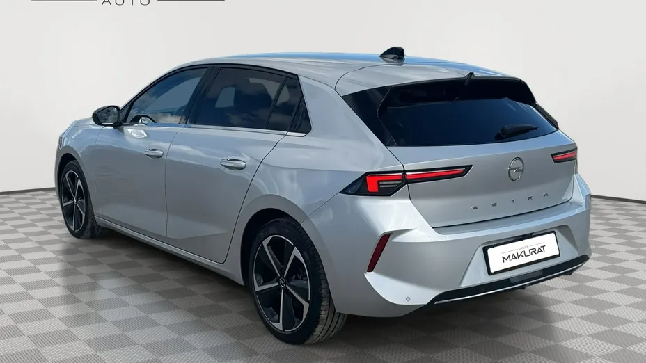 OPEL Astra -