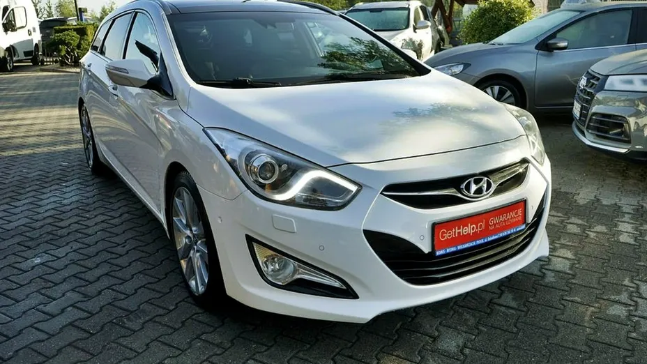 HYUNDAI i40 -