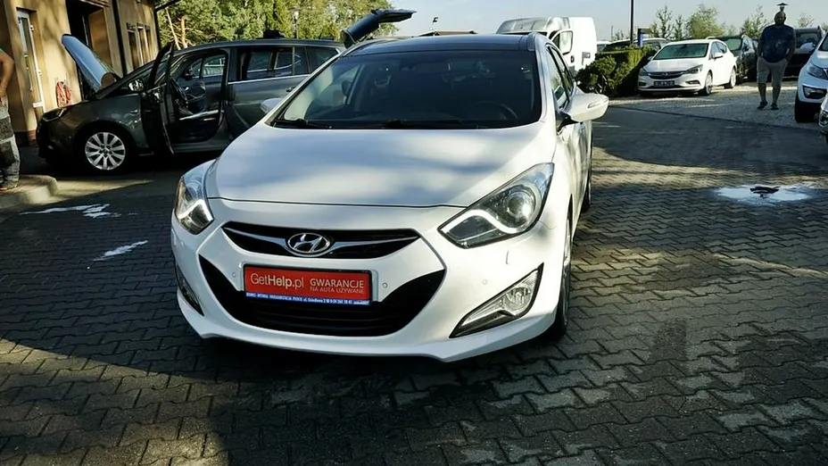 HYUNDAI i40 -