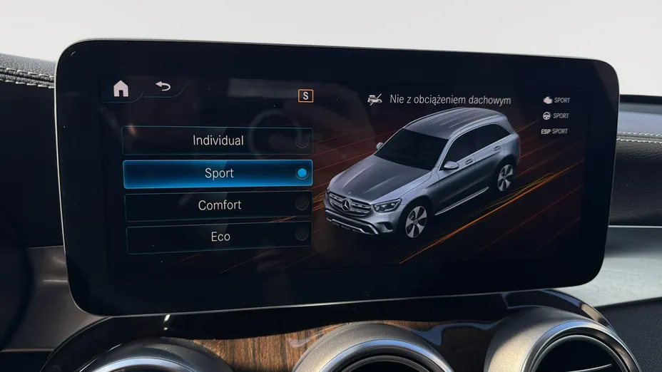 MERCEDES-BENZ GLC -