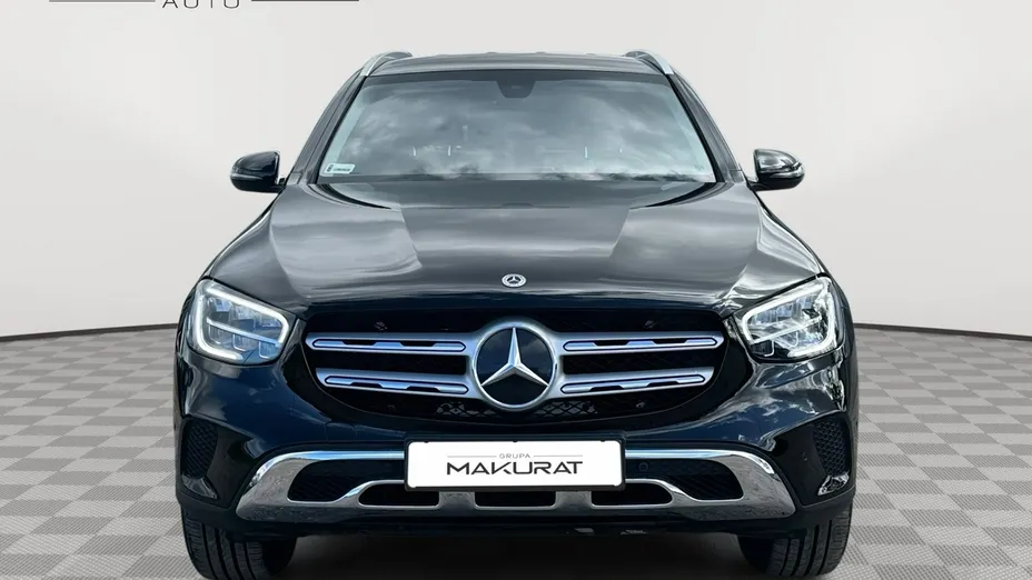 MERCEDES-BENZ GLC -